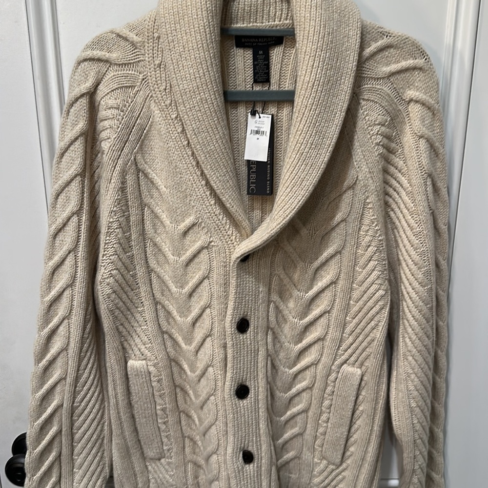 Men’s Banana Republic Cardigan Sweater.